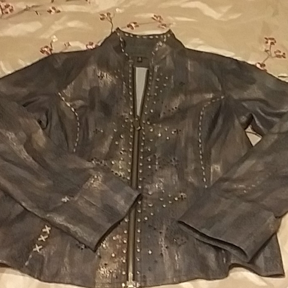 Denim jacket - Picture 1 of 3